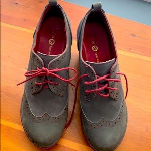 Beautiful lace up shoes